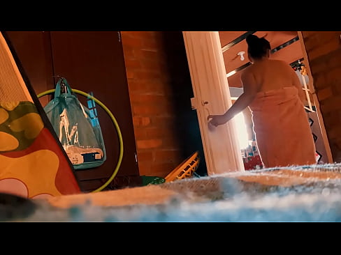 ❤️ ბიძაჩემი მიყვება შხაპში, ის მეჯახება, სანამ შხაპს ვიღებ. ❤️ პორნო fb ka.xxxdesichudai.ru ️❤